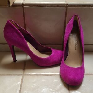 Elegant Pink Stiletto Heels with Suede Finish